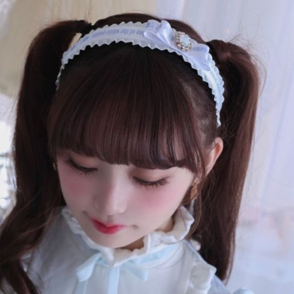 RoseMarie Seoir x Sanrio Cinnamoroll princess ribbon rhinestone headband - Picture 3 of 5